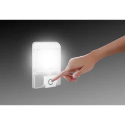 Plafoniera Brunner Auriga -OutdoorMania Italia plafoniera brunner auriga involucro resistente 550 lumen 48 led 17